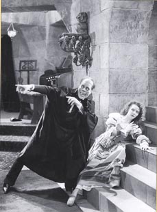 Lon Chaney as Phantom & Mary Philbin as Christine. Make your choise!